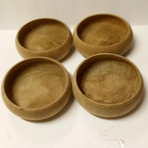 4 Wooden Round Calabash Desert Bowls - Picture 5 of 7